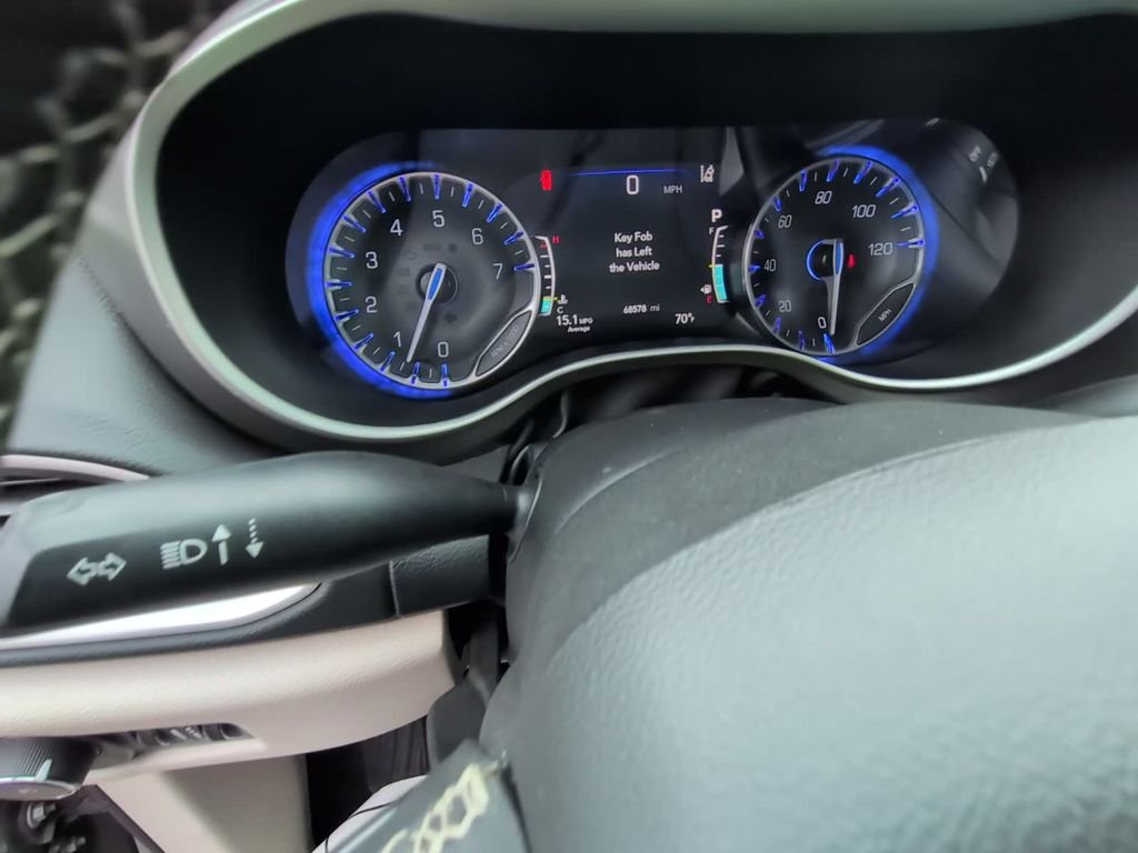 Used 2023 White Chrysler Touring L image 23