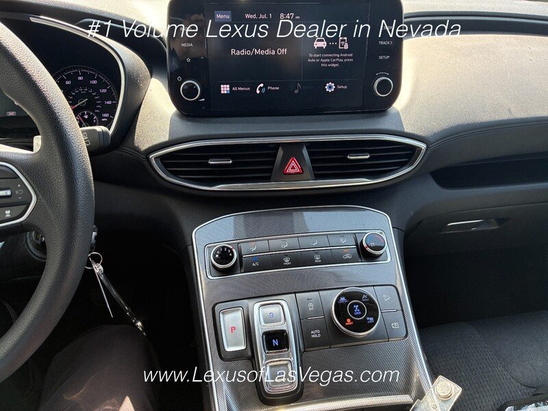 Used 2023 Gray Hyundai SE image 6