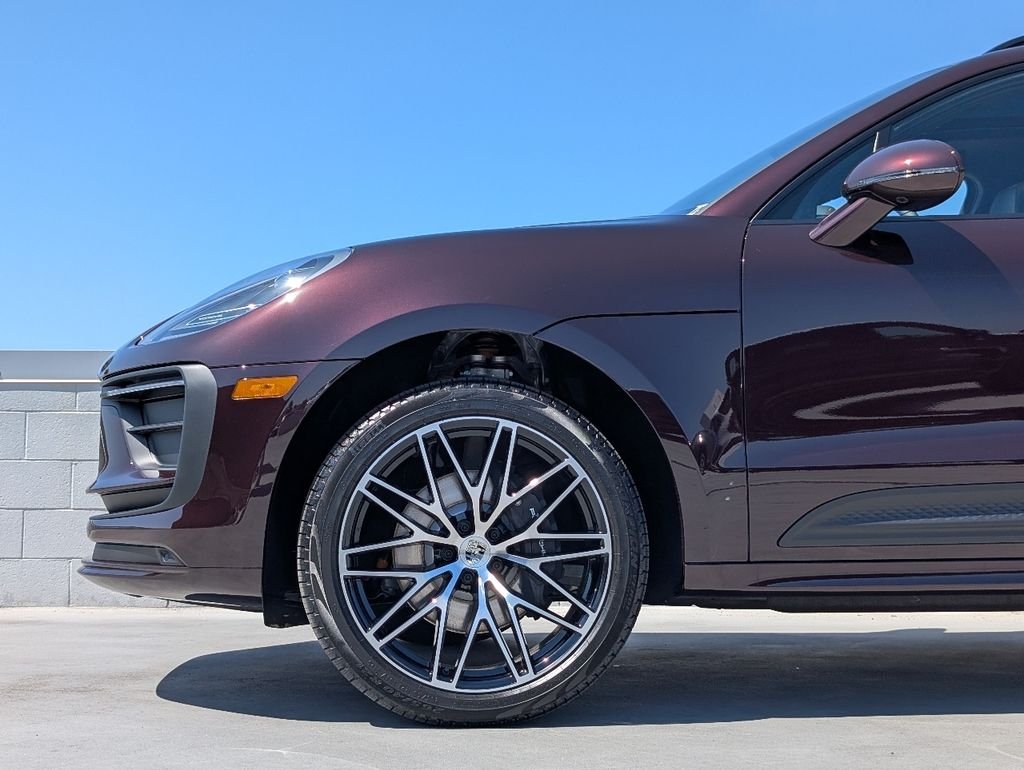 New 2026 Copper Ruby Metallic Porsche  image 9