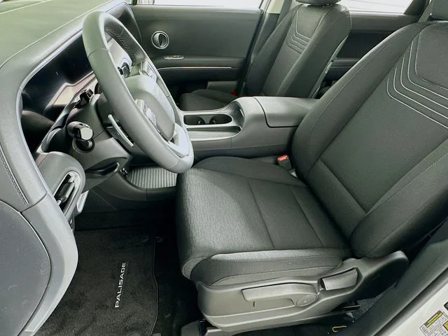 New 2026 Hyundai PALISADE SE