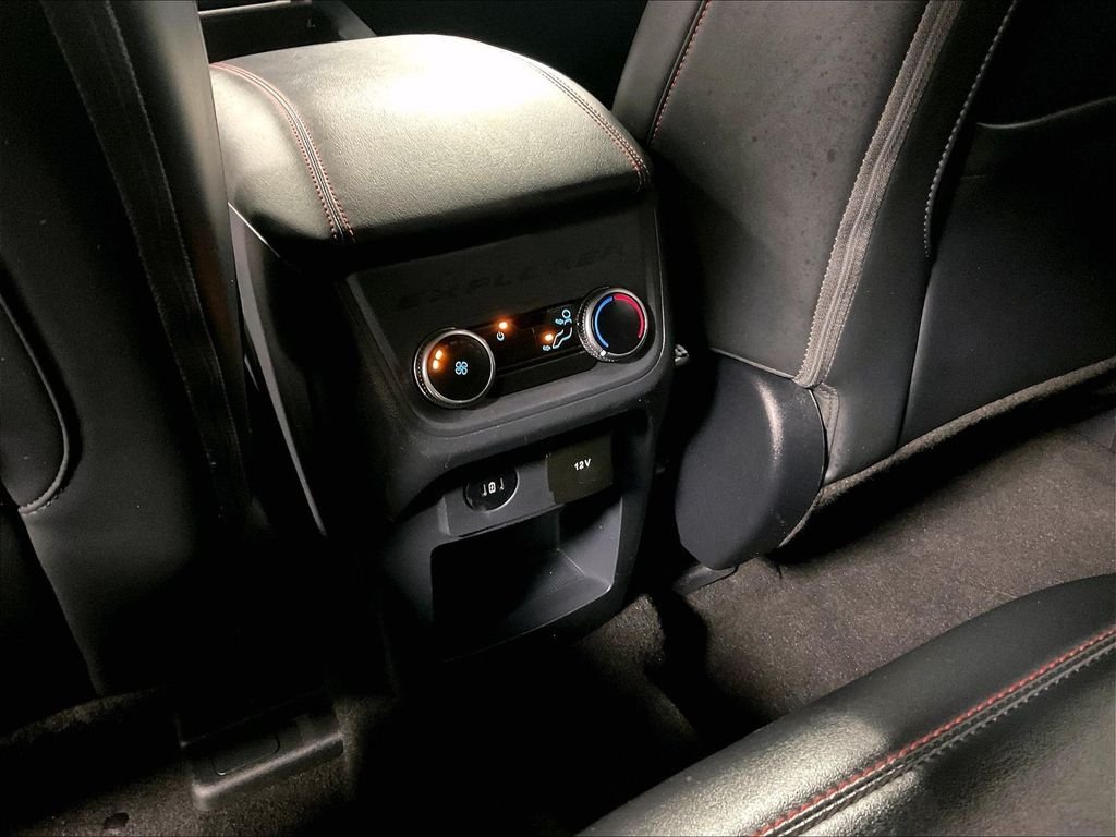 Used 2025 Black Ford ST-Line image 28