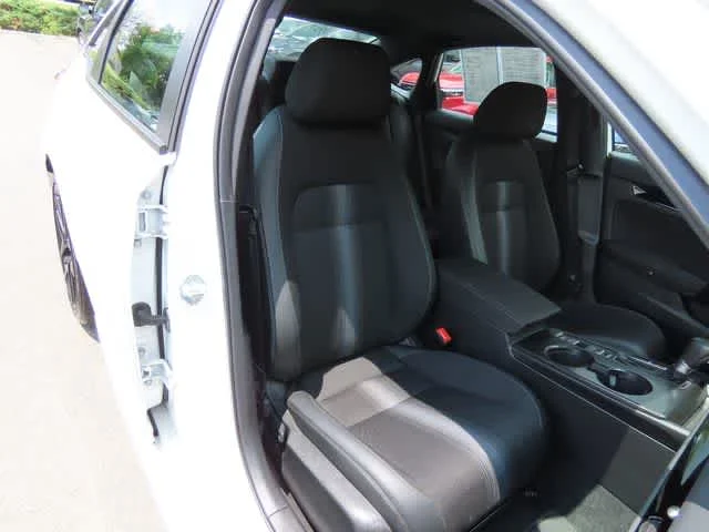 2026 Honda Civic Sport - Photo 17