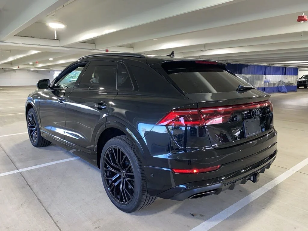 Used 2025  Audi 55 Premium Plus image 3