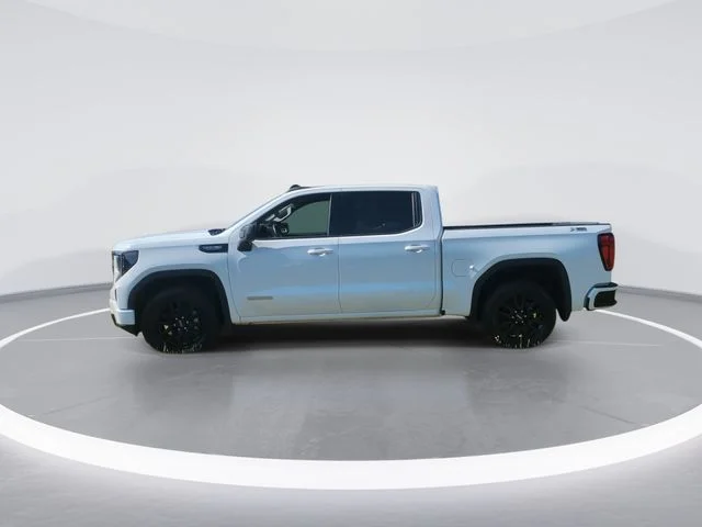 Used 2022 White GMC Elevation image 5