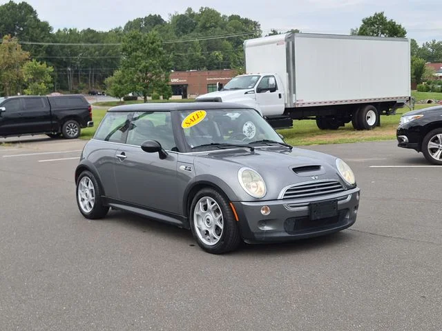 Used 2004  MINI  image 15