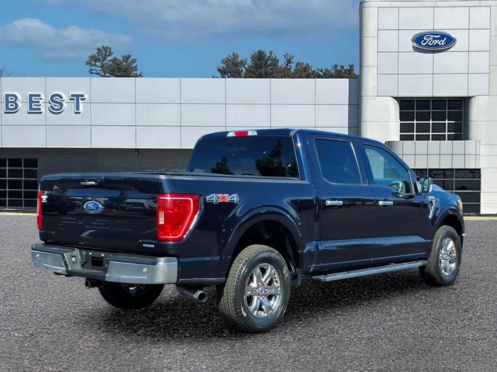 Used 2021 Antimatter Blue Ford XLT image 7