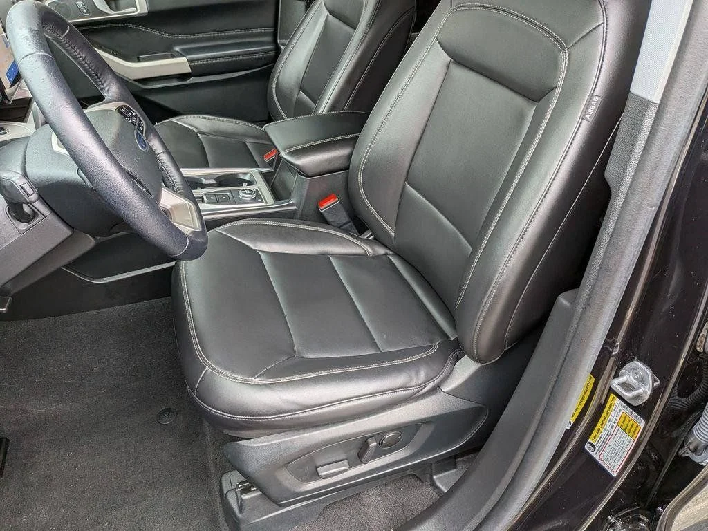 Used 2023 Black Ford XLT image 22