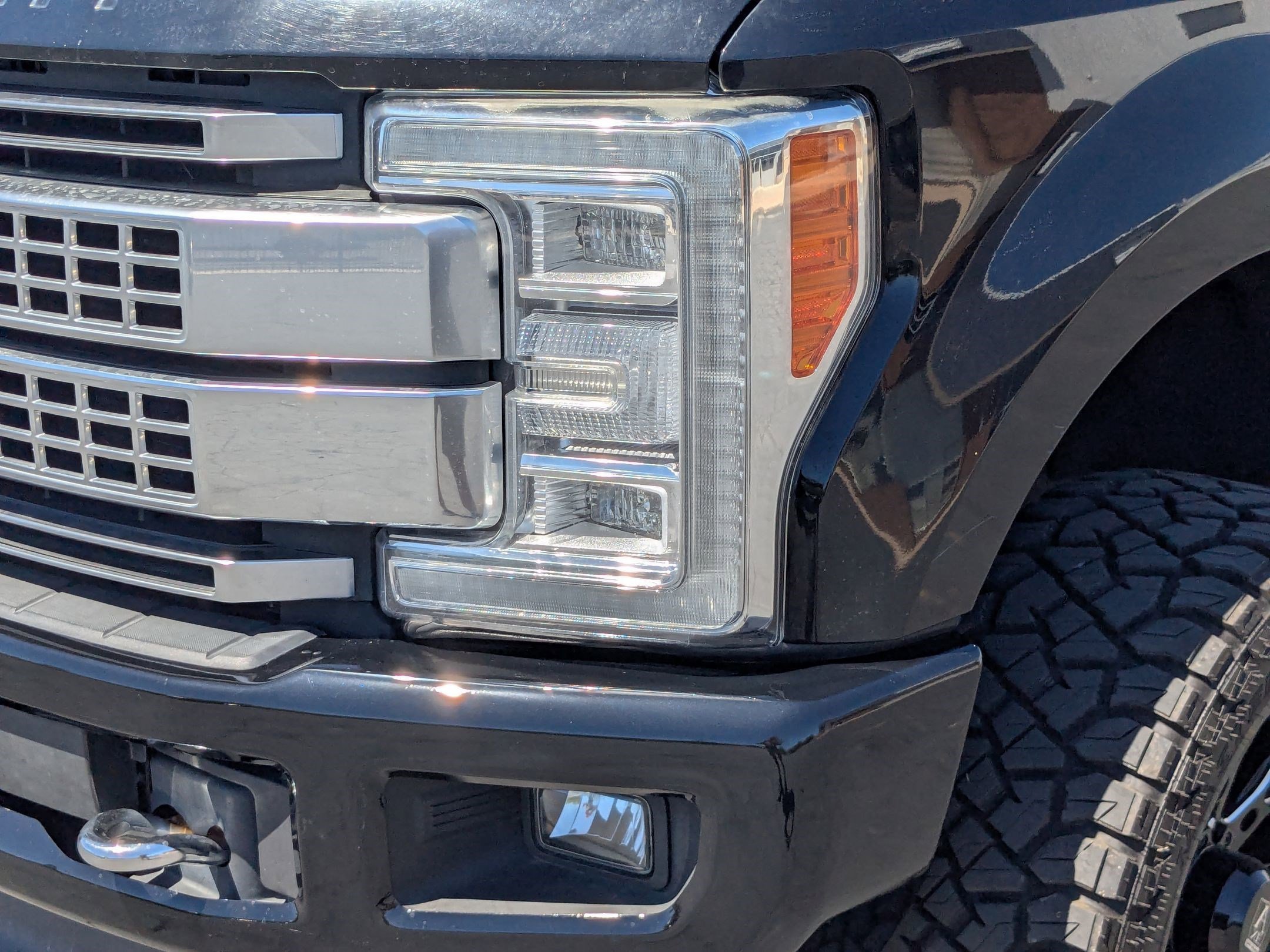 Used 2018 Shadow Black Ford Platinum image 10
