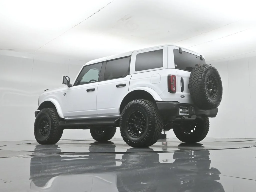 New 2026 Oxford White Ford Outer Banks image 3