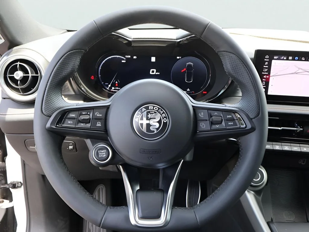 2025 Alfa Romeo Tonale Base - Photo 28