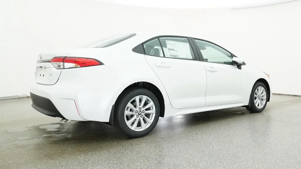 New 2027 Wind Chill Pearl Toyota LE image 17