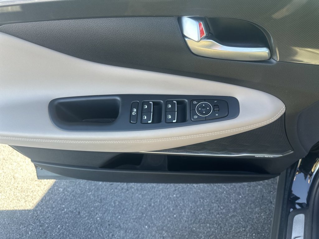 Certified Used 2023 Black Hyundai SEL Premium image 19