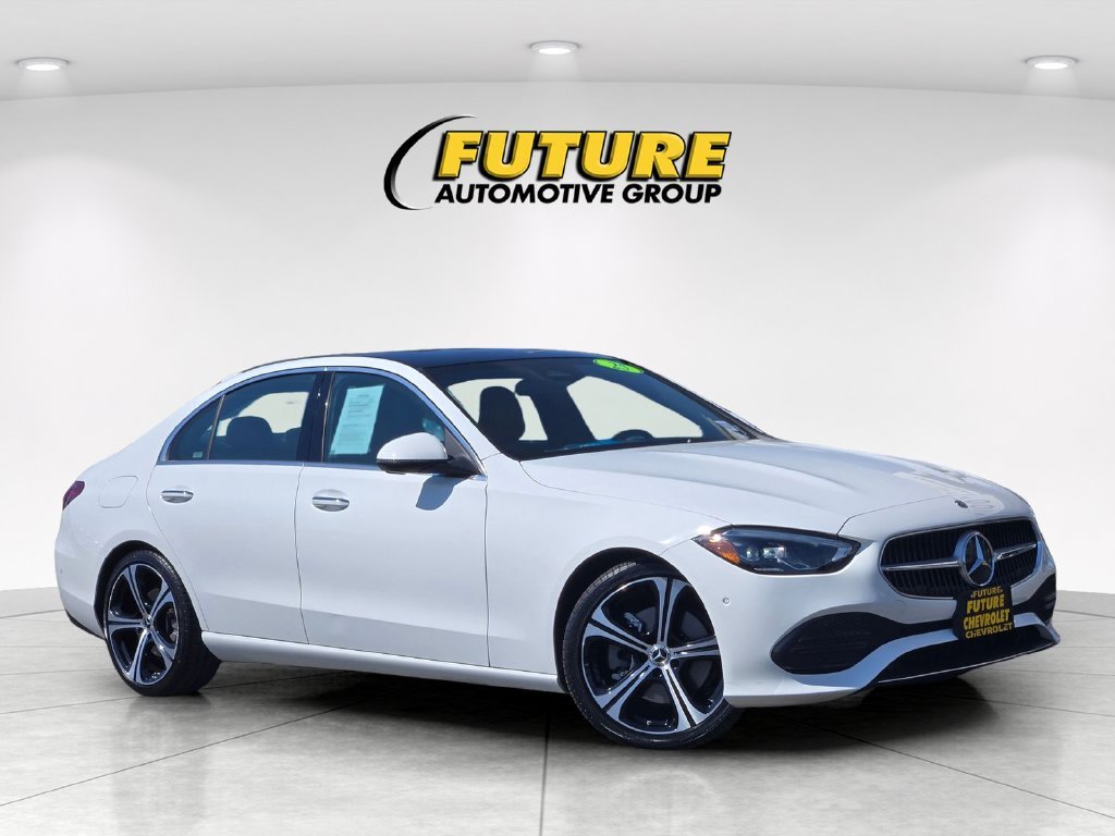 Used 2025  Mercedes-Benz C 300 image 1