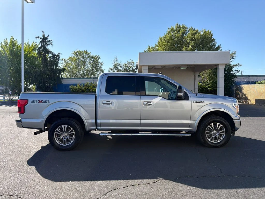 Used 2020 Silver Ford Lariat image 17