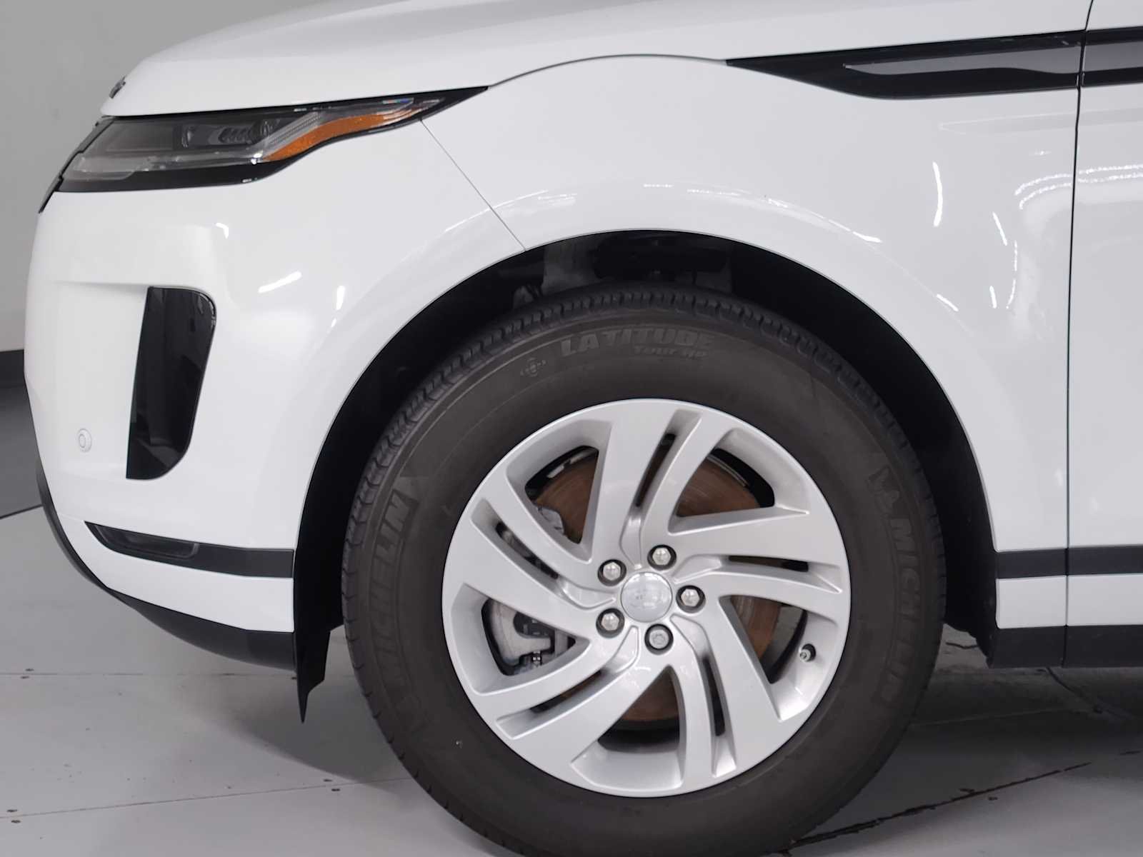 Used 2025 Fuji White Land Rover Core S - AWD image 10