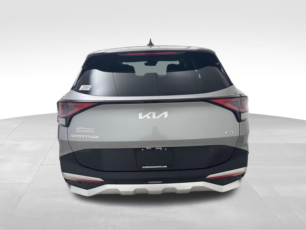 Used 2025 Gray Kia LX image 4