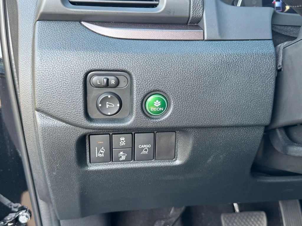 Used 2023  Honda RTL image 23