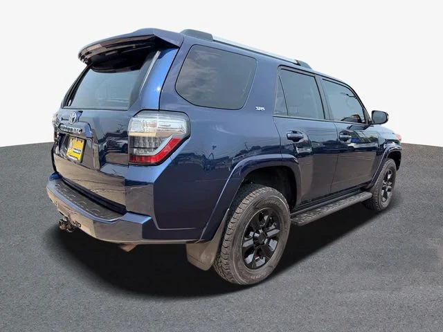 Used 2019 Blue Toyota SR5 Premium image 3