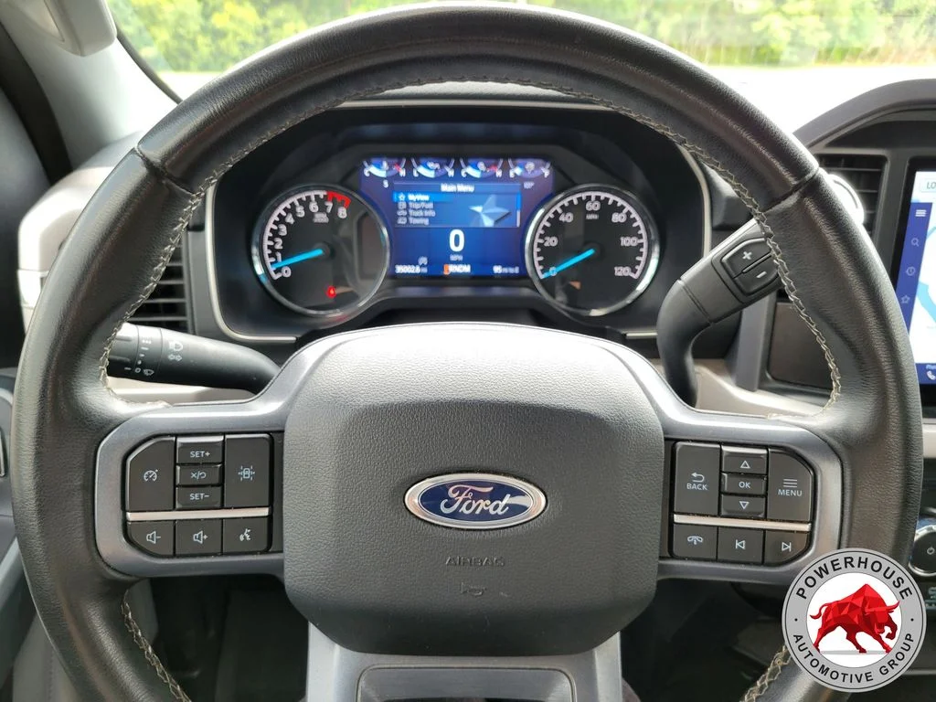 Used 2023 Silver Ford XLT image 33