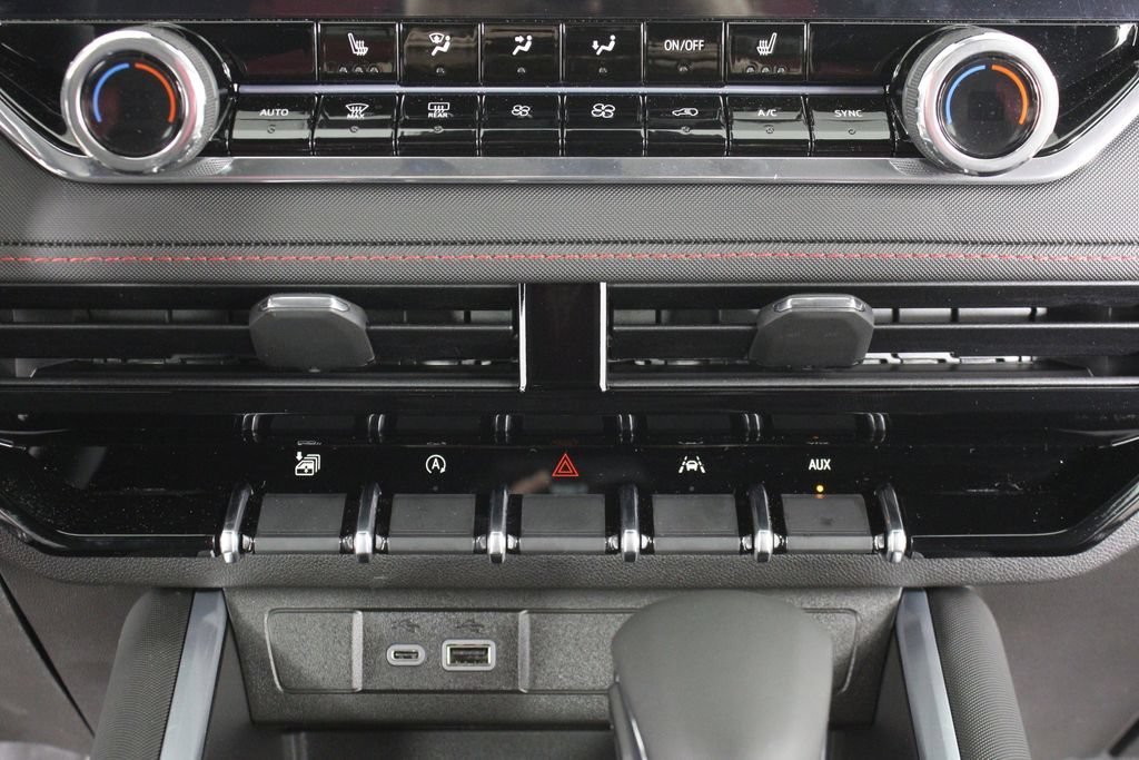 2026 Chevrolet Colorado Z71 - Photo 26