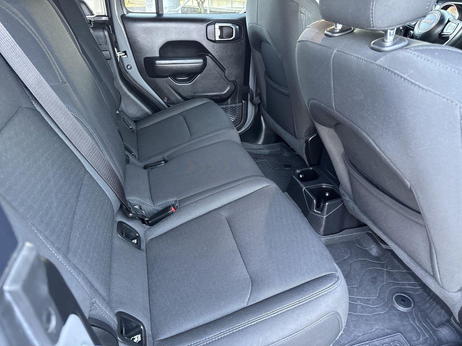 2022 Jeep Gladiator Altitude - Photo 32