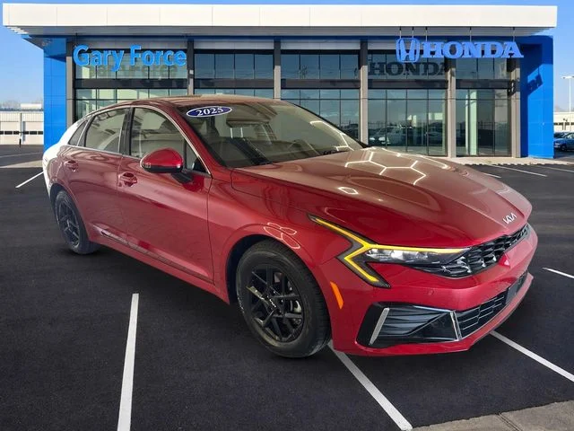 2025 Kia Optima LXS FWD's photo