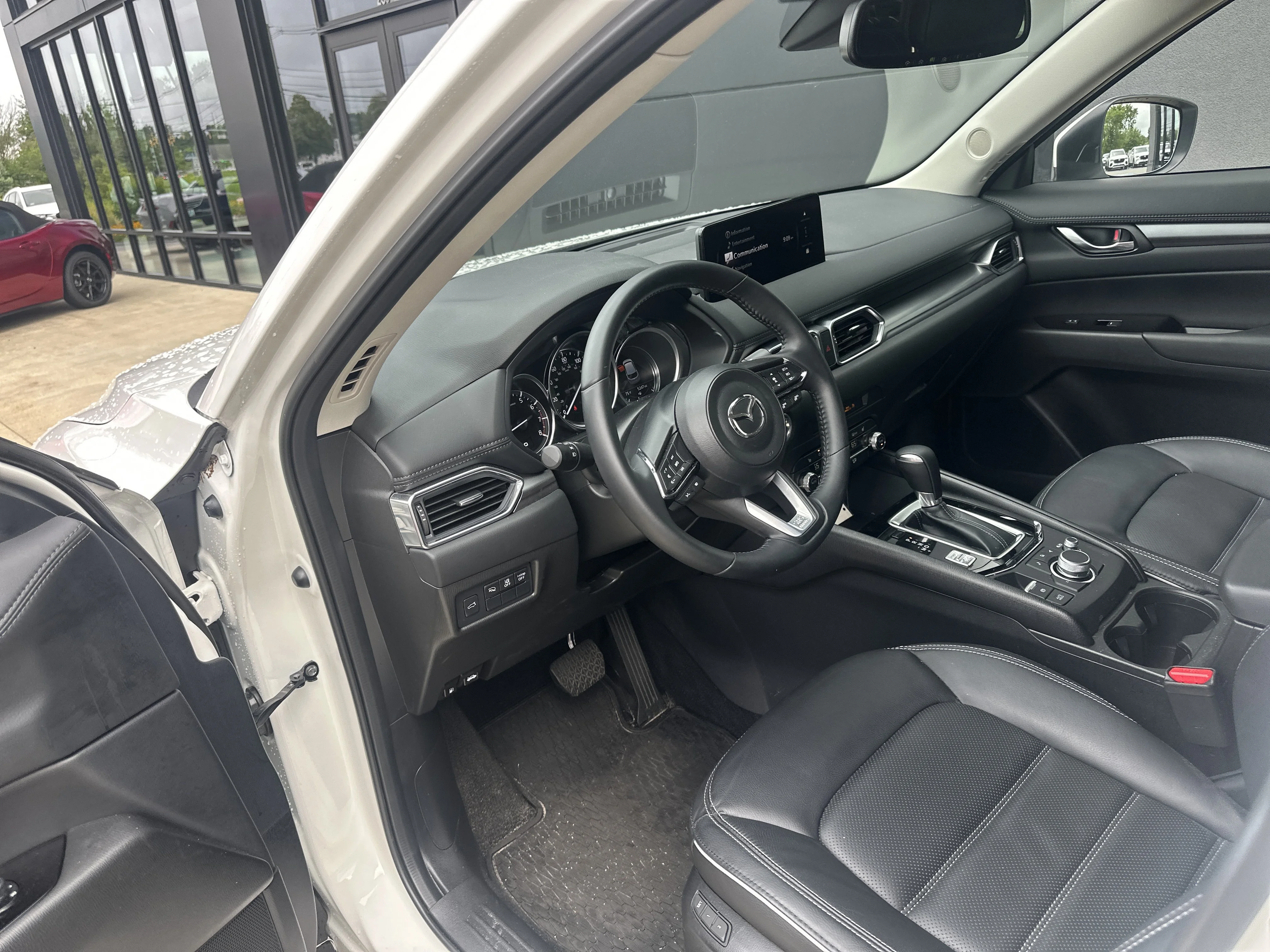 Certified Used 2025 Rhodium White Metallic Mazda 2.5 S Preferred Package image 4