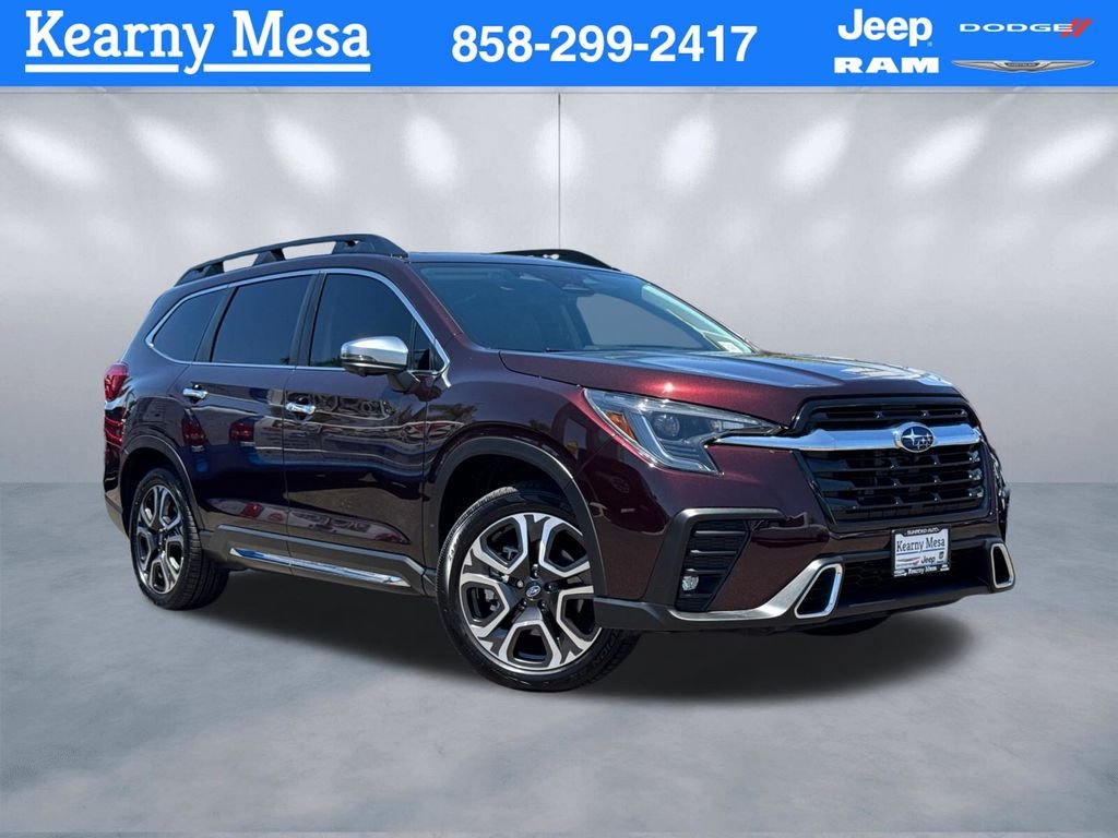 2023 Subaru Ascent Touring's photo