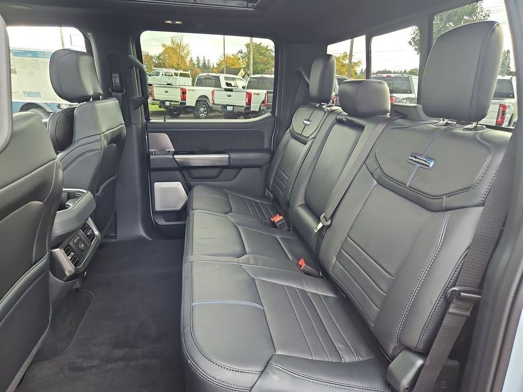 2026 Ford F-250 Super Duty Platinum - Photo 65