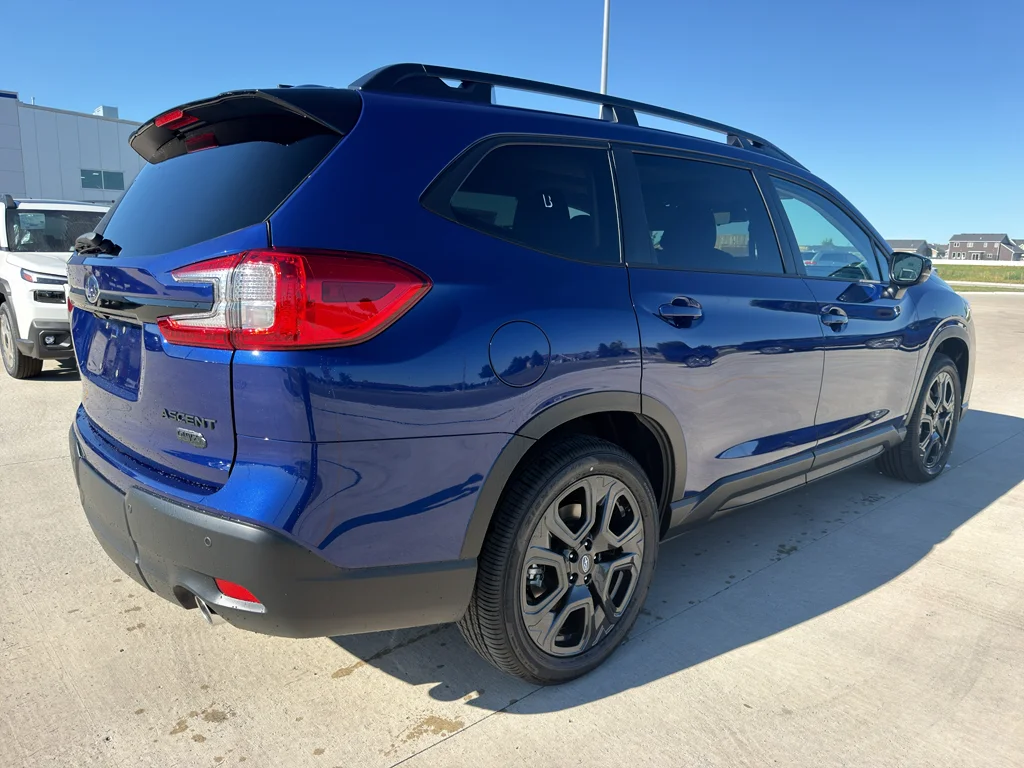 New 2026 SAPPHIRE BLUE PEARL Subaru Onyx Edition Touring image 5
