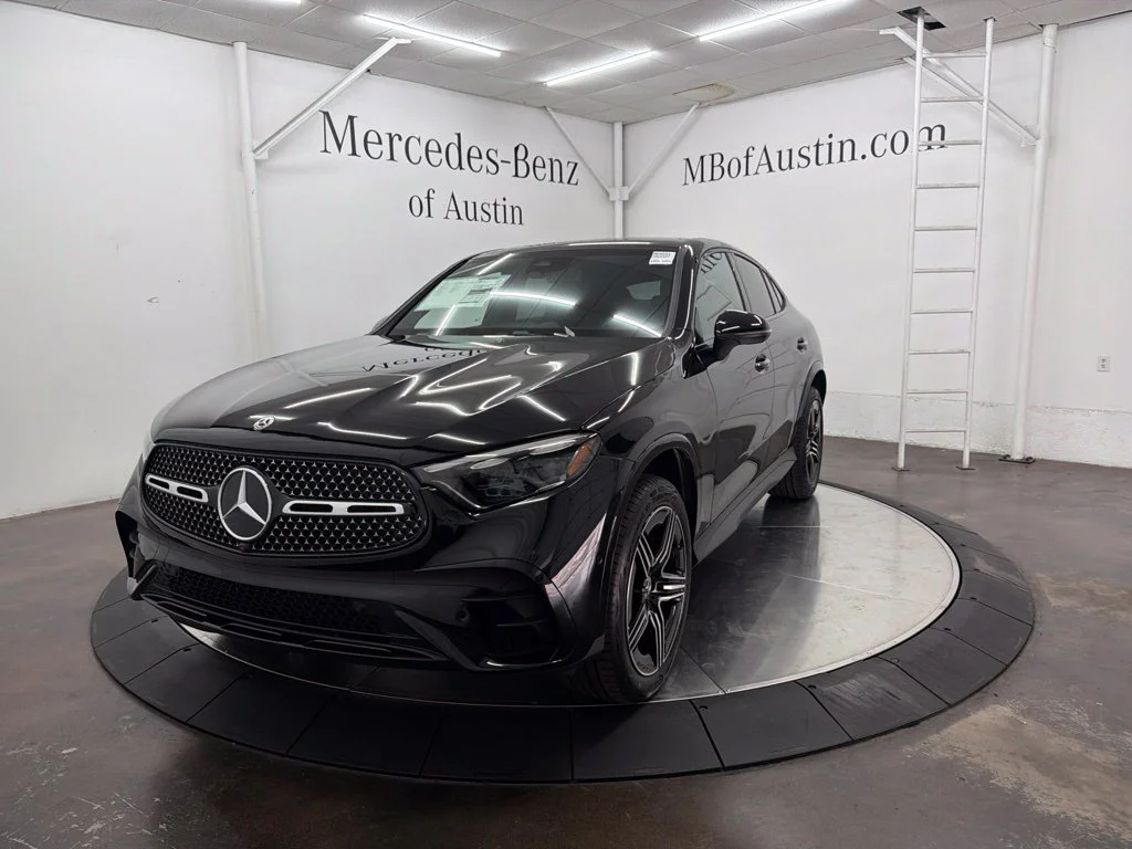 New 2027 Black Mercedes-Benz GLC 300 Coupe image 3
