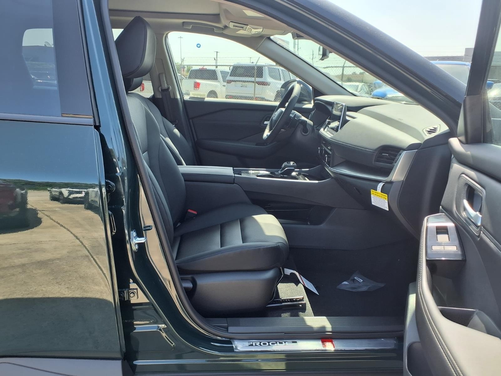 New 2026 Obsidian Green Pearl Nissan Dark Armor™ image 9