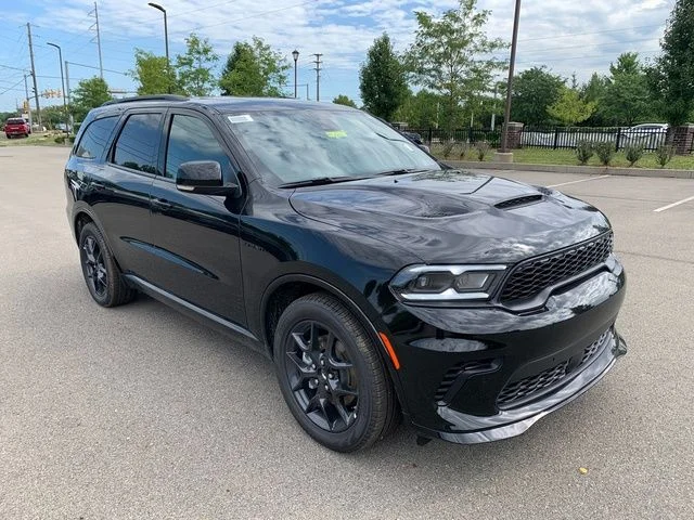 New 2026 DB Black Crystal Clearcoat Dodge GT Premium HEMI V8 image 8