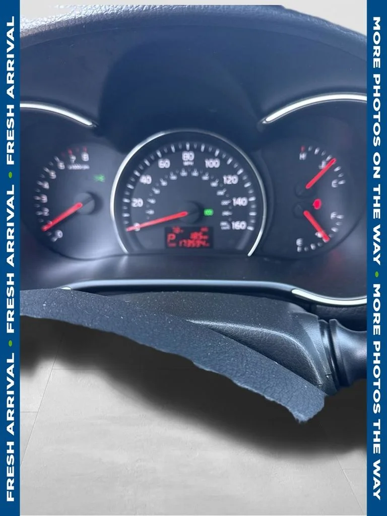 Used 2015 Silver Kia LX image 1