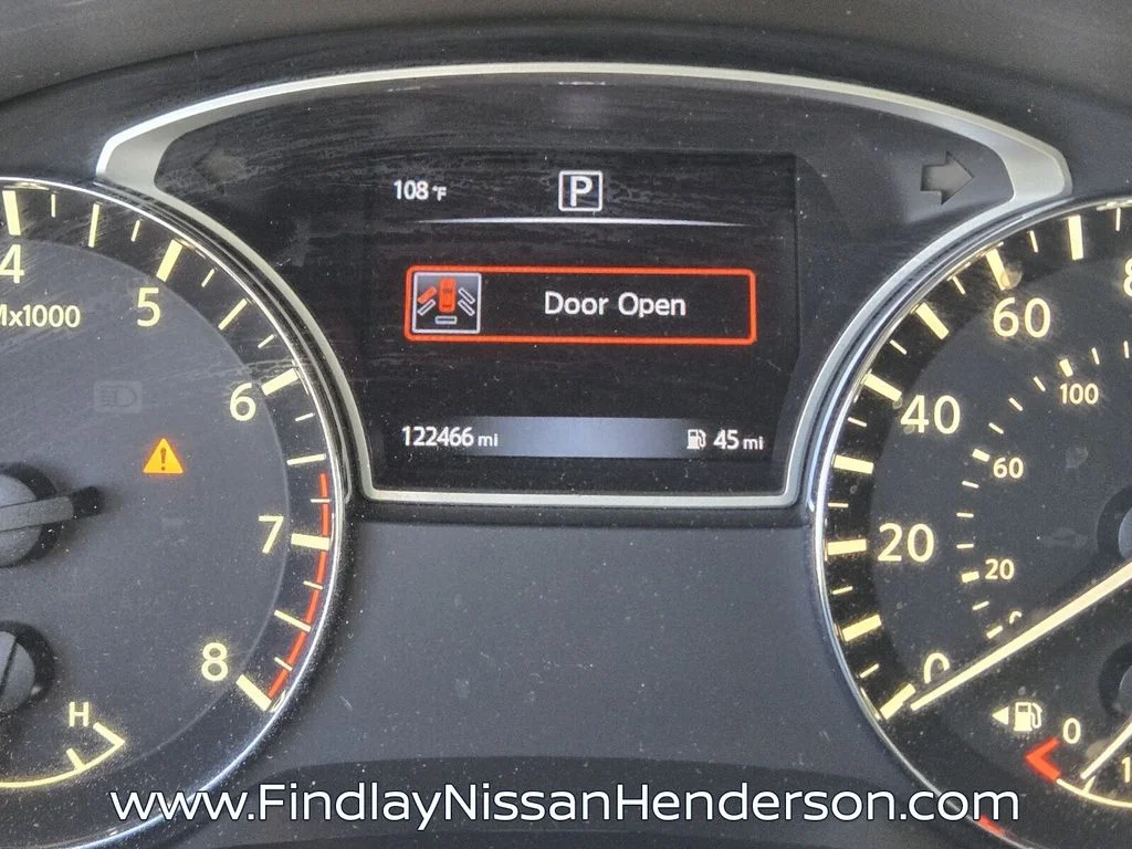 Used 2016 Black Nissan 2.5 S image 30