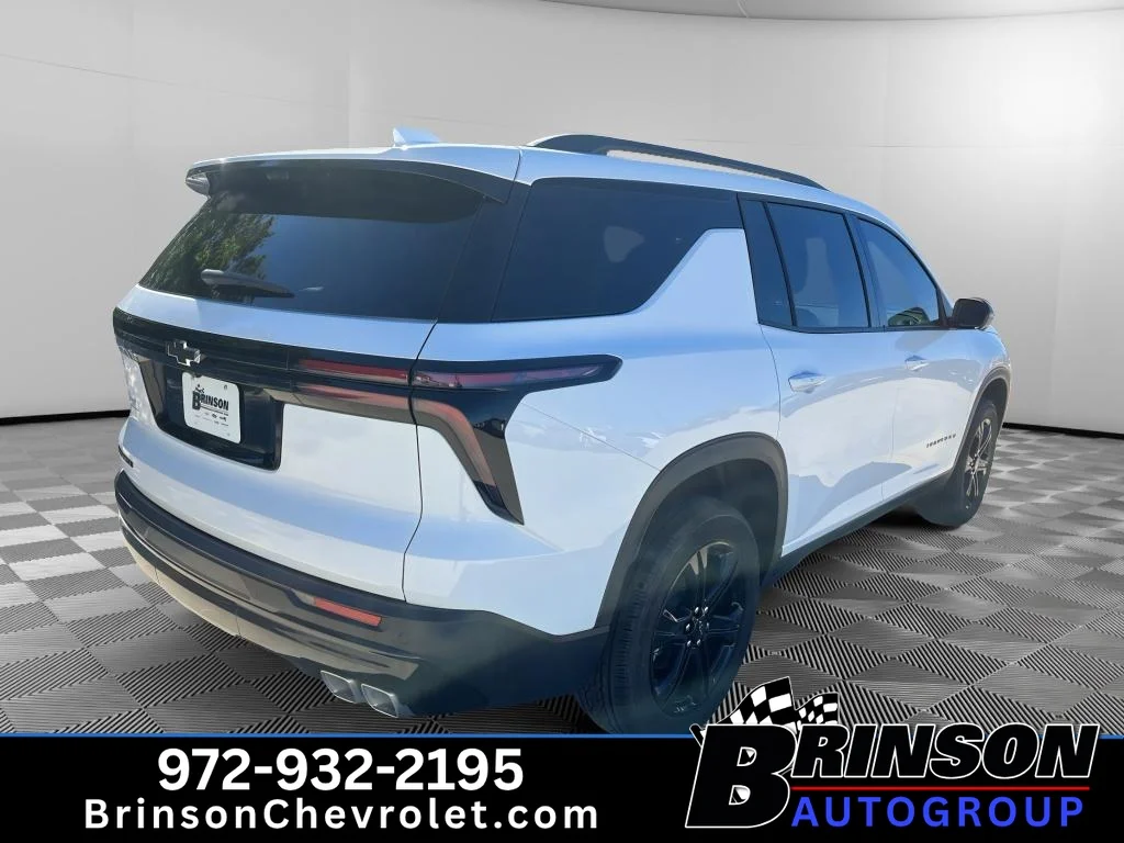 New 2027 Summit White Chevrolet LT image 7