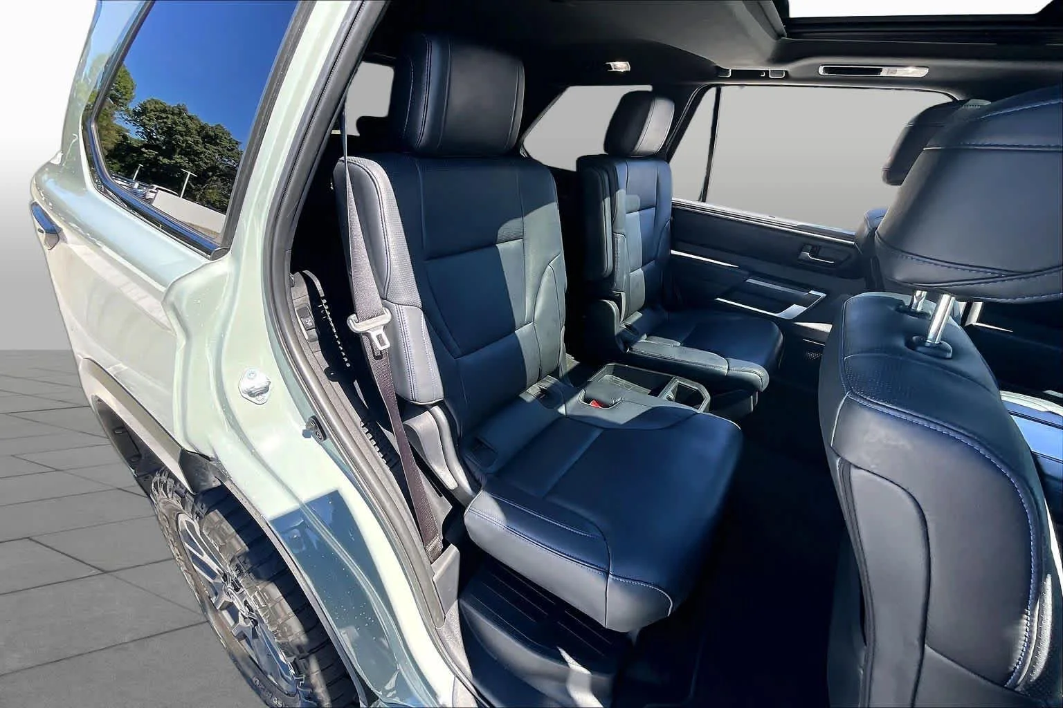 Used 2024 Lunar Rock Toyota Platinum image 20