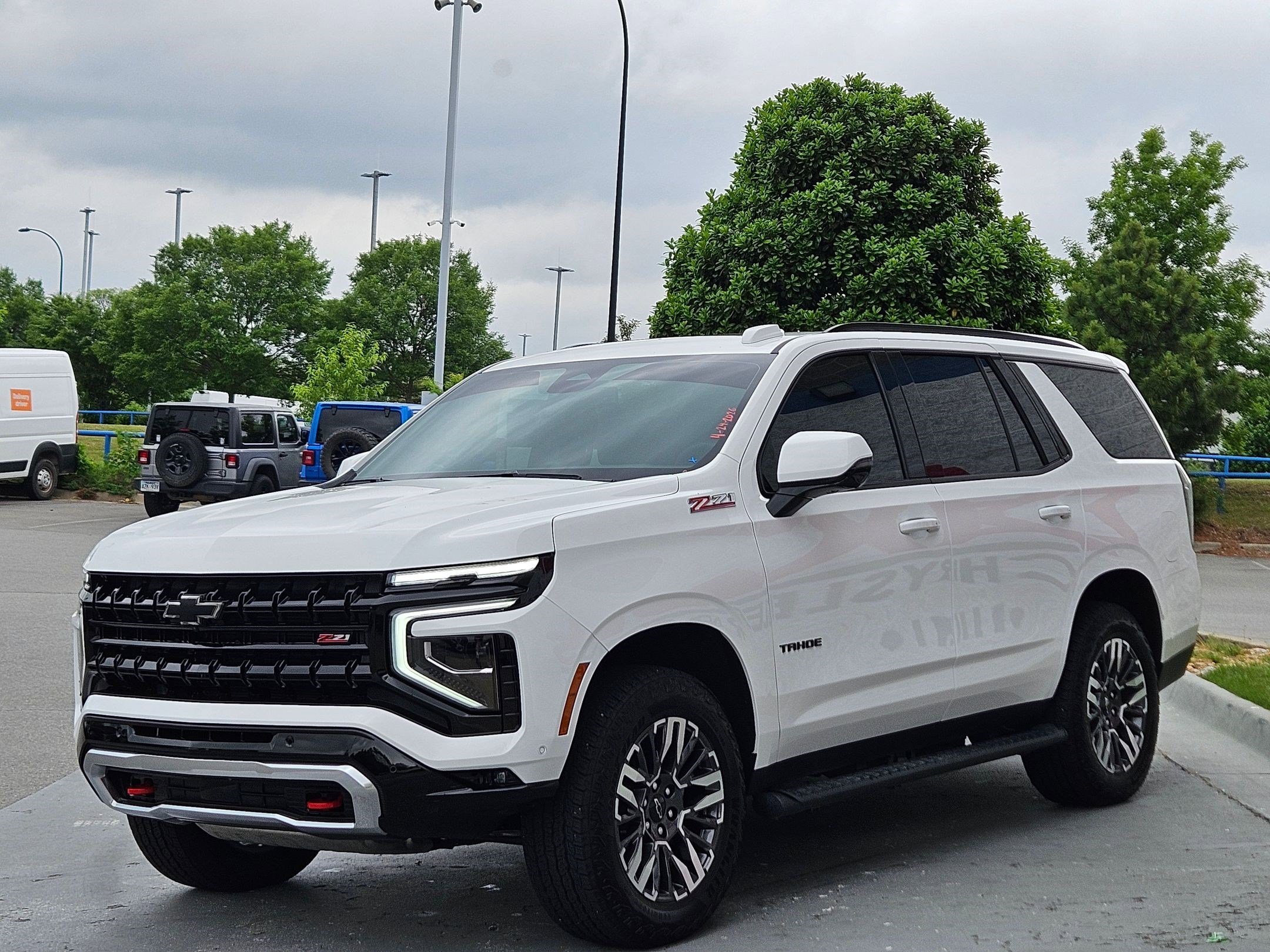 Used 2026 Summit White Chevrolet Z71 image 3