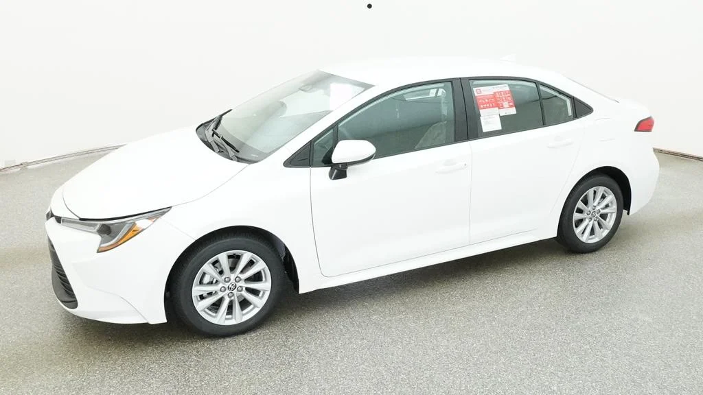 New 2026 Ice Cap Toyota LE image 5