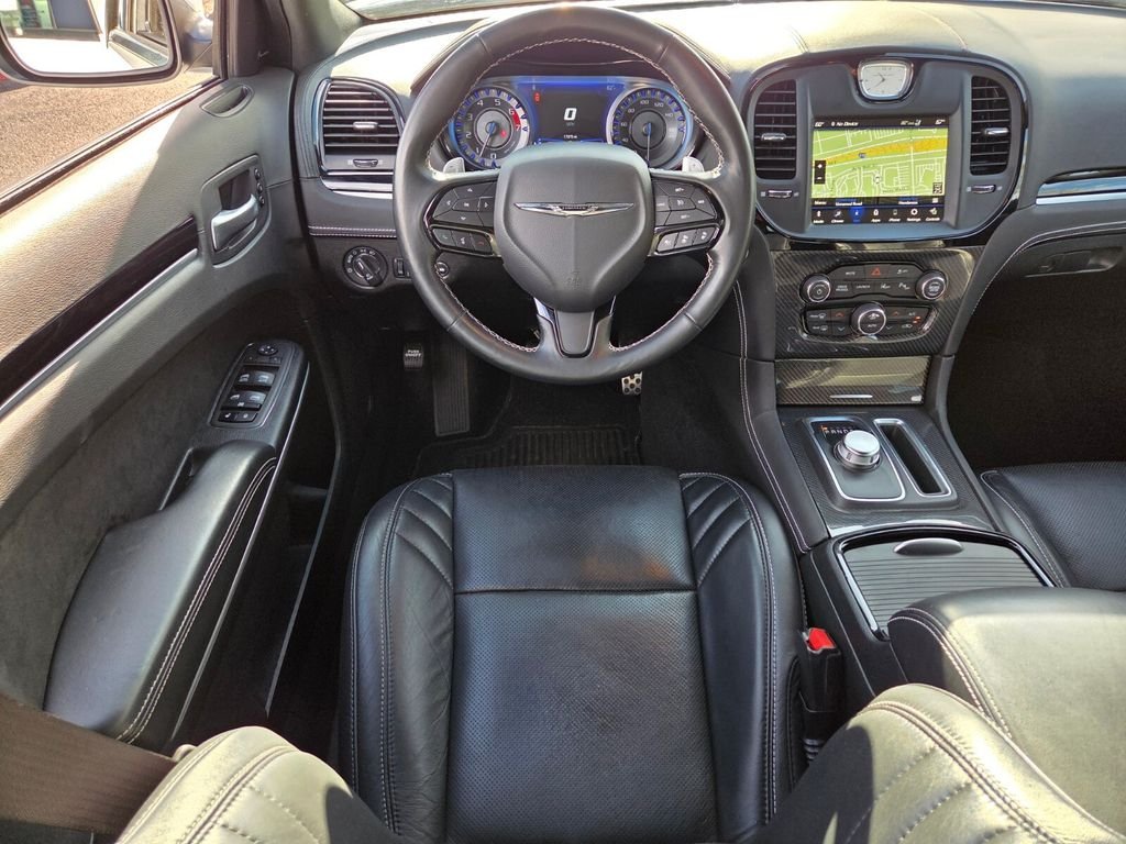 Used 2023 White Chrysler C image 18