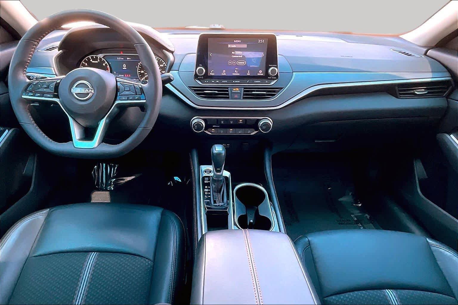 Used 2024 Brilliant Silver Metallic Nissan 2.5 SR image 14