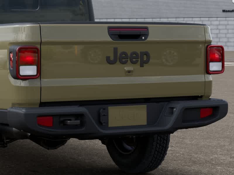 2025 Jeep Gladiator Sport - Photo 13