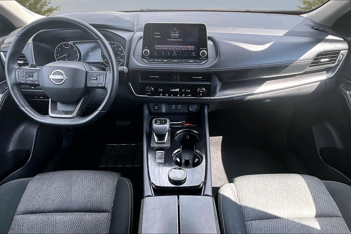 Used 2025 Blue Nissan SV Intelligent AWD image 13