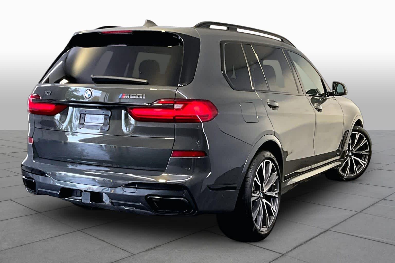 Used 2022 Dravit Grey Metallic BMW M50i image 19