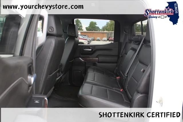 Used 2021 White GMC SLT image 21