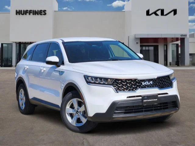 Pre-Owned 2023 Kia Sorento LX