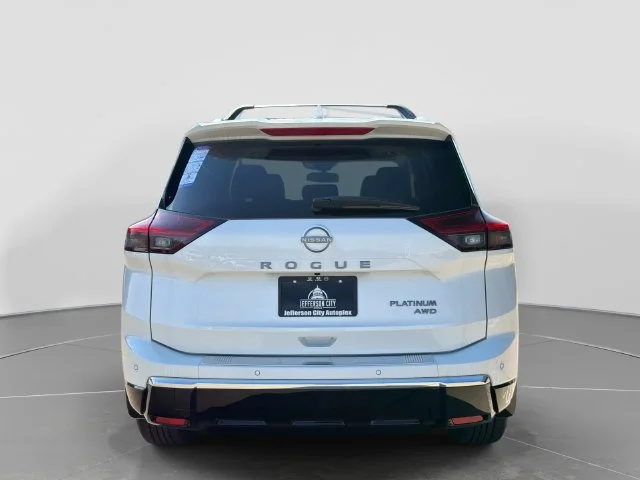 2026 Nissan Rogue Platinum - Photo 6