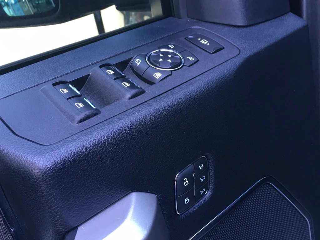 2020 Ford F-350 Super Duty Lariat - Photo 23