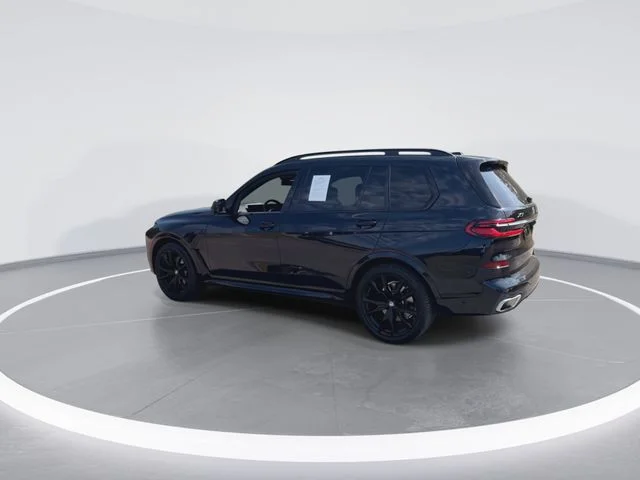 Used 2023 Black BMW xDrive40i image 8