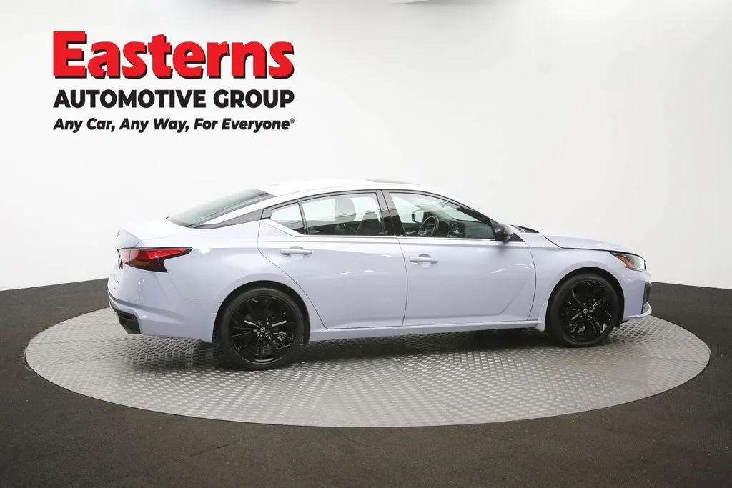 Used 2023 Gray Nissan 2.5 SR image 45